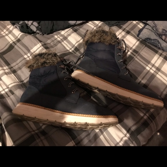 Blue leather with for around the top - Picture 2 of 2